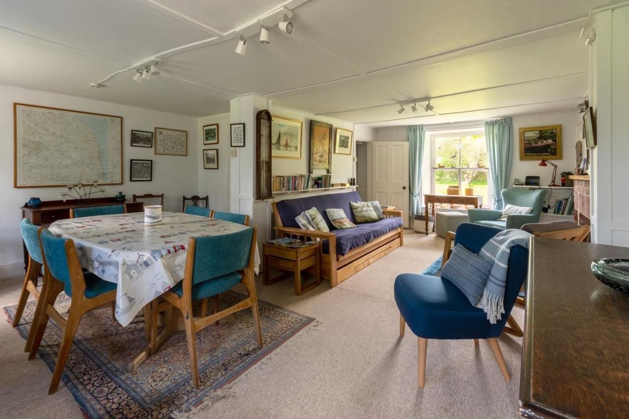 Adorable Two Bed Norfolk Broads Holiday Home - River Views With Moorings & Fishing ستالهام المظهر الخارجي الصورة
