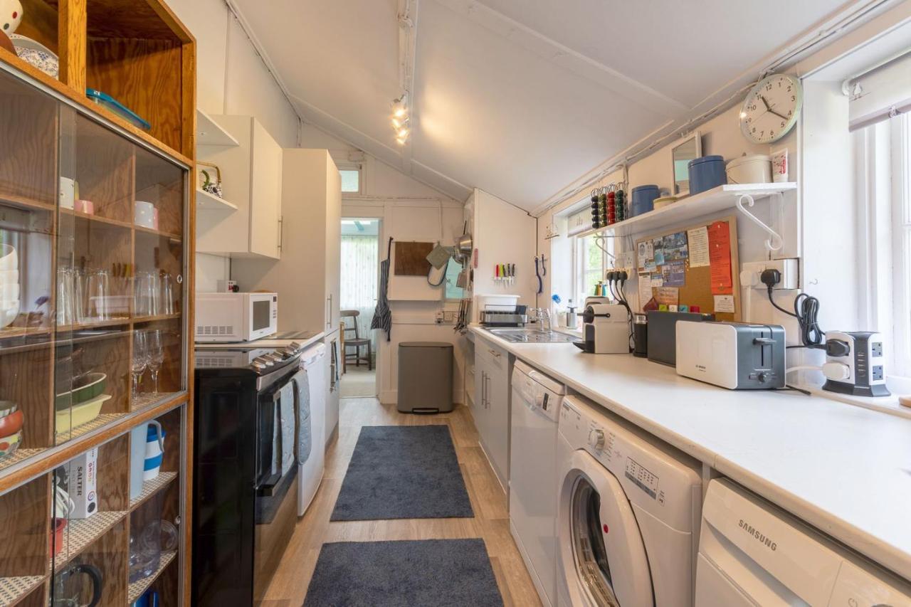 Adorable Two Bed Norfolk Broads Holiday Home - River Views With Moorings & Fishing ستالهام المظهر الخارجي الصورة